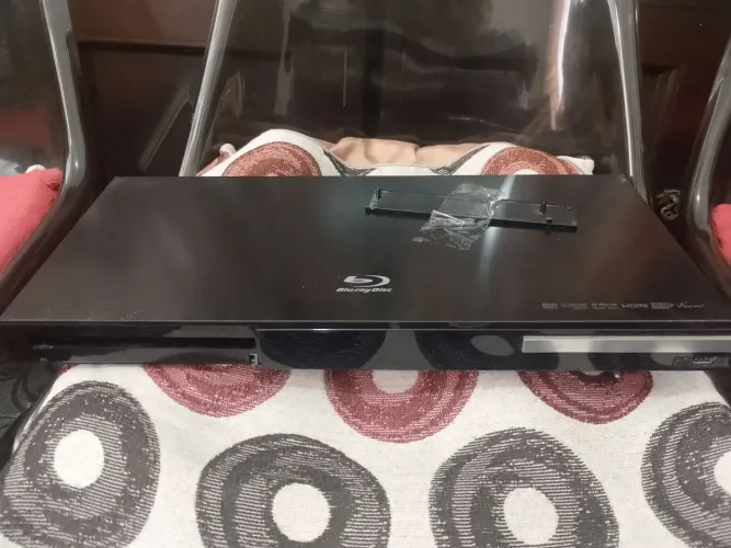 Blu Ray Samsung modelo BD C 5500 está funcionando bem 