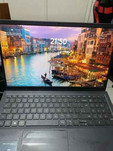 Notebook Dell Inspiron 15 - Core i5 | 8GB RAM | SSD 256GB | Full HD (+ tv 43 semp BRINDE)