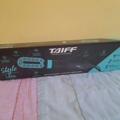 Escova secadora taiff style em excelente estado