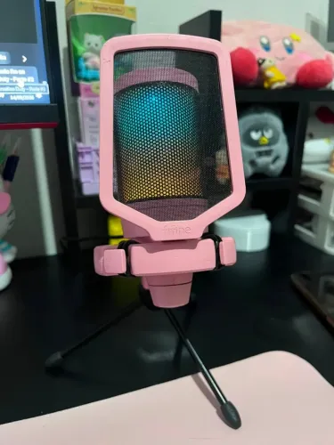 Microfone Fifine Ampligame A6T Rosa