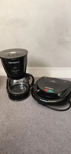 Kit Cafeteira + Sanduicheira NÃO ENTREGO