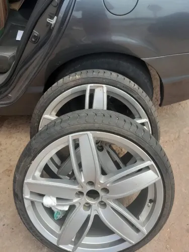 ARO 20" MODELO AUDI FURAÇAO 5x100
