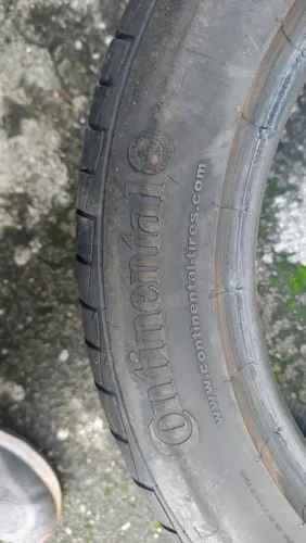 Pneu continental 215/55 R17