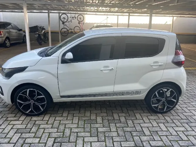 Fiat Mobi Like 1.0 Fire Flex 5P. 2017