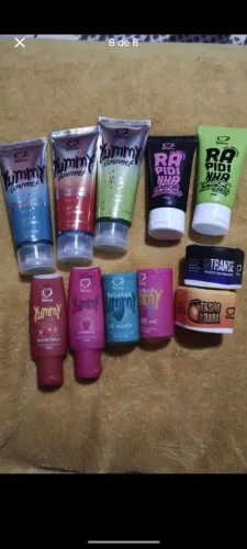 Vários produtos com preços variados