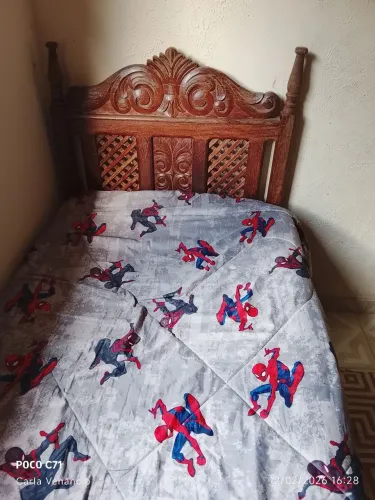 Cama solteiro , de Macanaíba, ótimo estado.