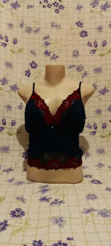 blusa de alcinha com renda vermelha