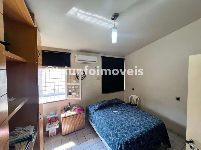 Casa duplex no Bairro São João com 5 Quartos