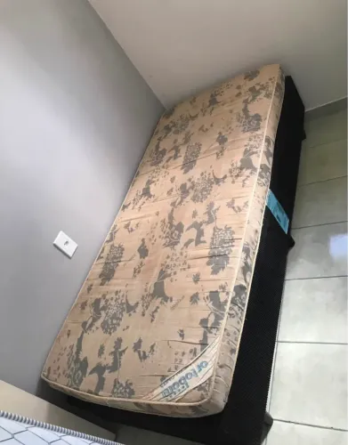 Cama solteiro 