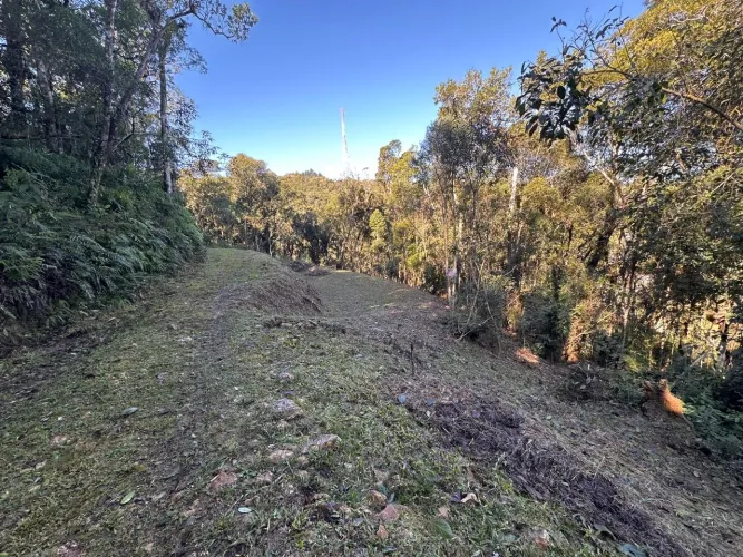 Terreno em Águas Mornas - Condomínio Rural