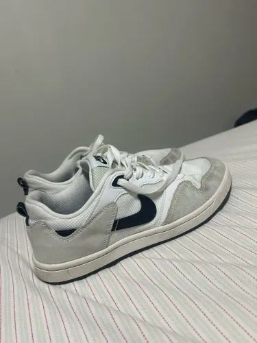 Tênis Nike Branco