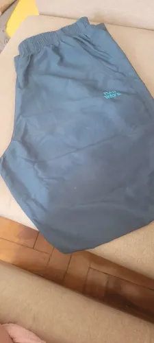 Vendo calça tectel, usada, masculina ,otimo estado de conservação.