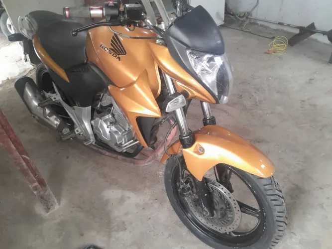 Moto excelente pra viajar