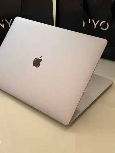 MacBook Pro 16 pol. 32gb RAM