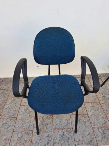 cadeira de escritorio fixa diretor estofada anatomica