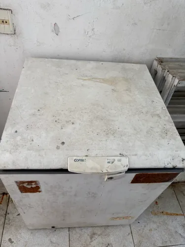 Freezer uma porta