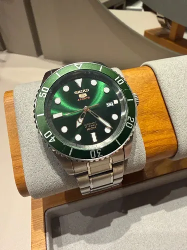 Relogio Seiko 5 sport Verde automatico 44 mm
