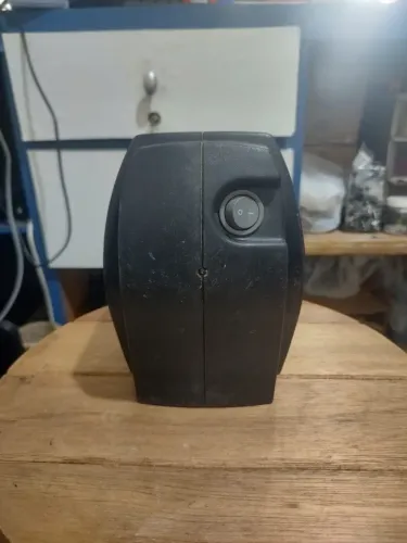Estabilizador Enermax EXXA 3 power 300va