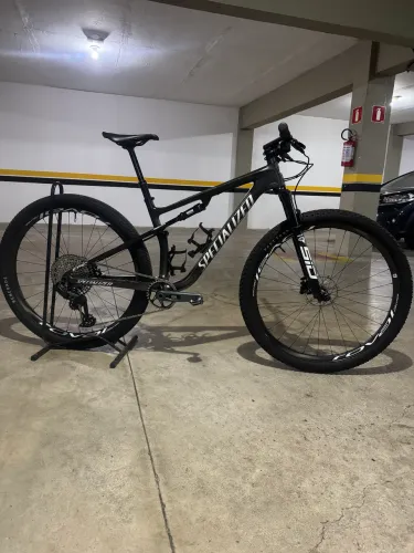 Bike specialized corte full carbon