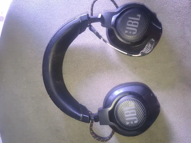 Fone JBL QUANTUM 600