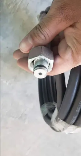 Mangueira de Lava Jato completa com tramas em aço c/ 15 metros, pros 20 primeiro clientes.