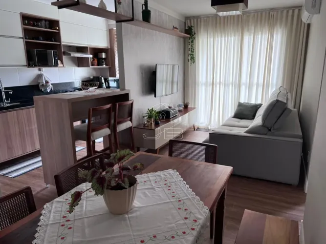 Apartamento à venda no Balneário Tropical em Paulínia-SP.