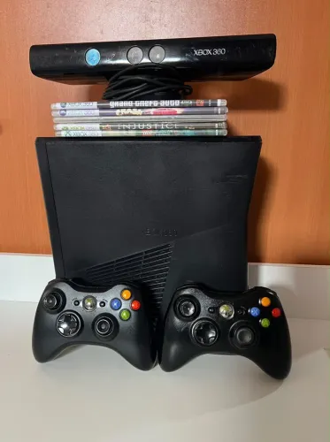 Xbox 360 slim desbloqueado vários jogos + Garantia 