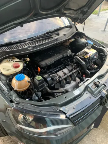 Volkswagen Gol Geração VI Track 1.0 8V MI Total Flex Mec. 4P 2014