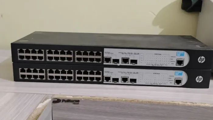Switch Hp 24 Portas V1905 24x 10/100 2 Sfp Jd990a Nfe