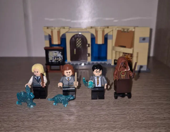 Lego 75966, Sala Precisa, Harry Potter - 193 peças. Completo