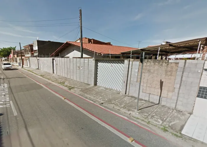 Casa com 4 dormitórios à venda, 650 m² por R$ 2.379.000,00 - Monte Castelo - Fortaleza/CE