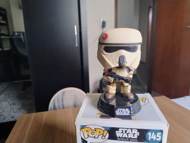 Funko pop Scarif Stormtrooper Star Wars #145 na caixa