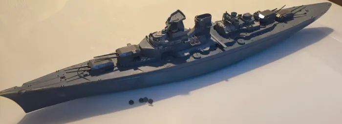 Kit Tamiya 1/350 - Encouraçado Bismarck (SUCATA / PARA PEÇAS)