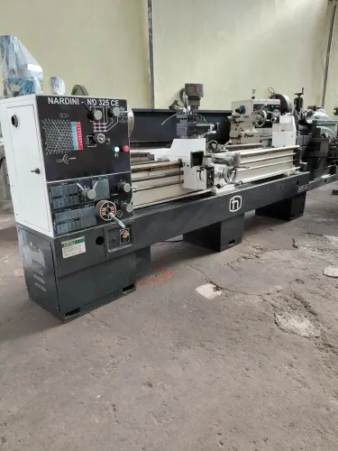 Torno Mecânico 650x2200