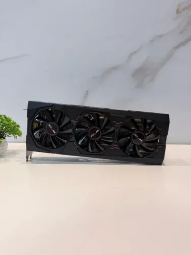 RX 5700 Saphirre 8GB (aceito trocas)
