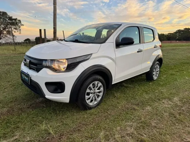 Fiat Mobi Like 1.0 Fire Flex 5P. 2024