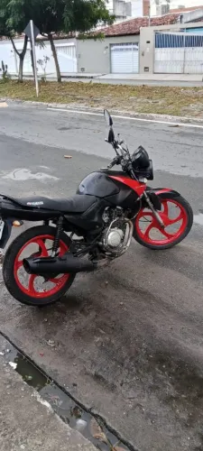 Moto atrasada no precinho 