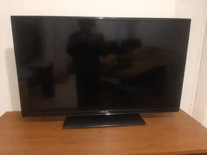TV Samsung SMART (Full HD) - modelo UN40EH5300G
