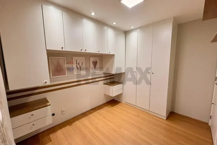Apartamento 2 Quartos com 47m² para locação por R$2.300,00 - Vista Alegre -RJ