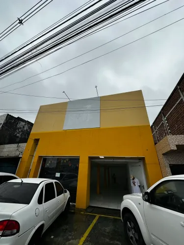Alugo prédio comercial