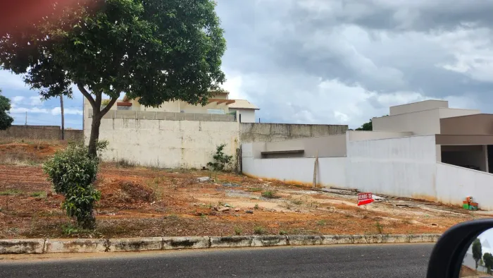 Terreno em Araxá com 440 m2