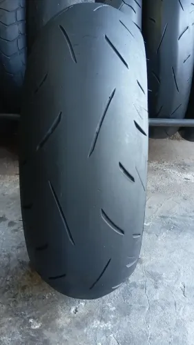 Pneu traseiro p/ mt07, cbr600rr, cb650f,cb500x, hornet,bandido etc..