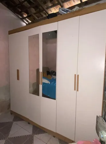 Guarda roupa de casal