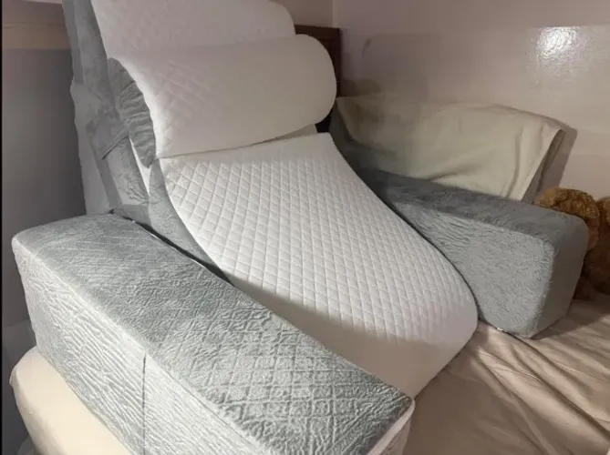 Almofada tipo poltrona importada para descanso , pós cirúrgico, Leitura