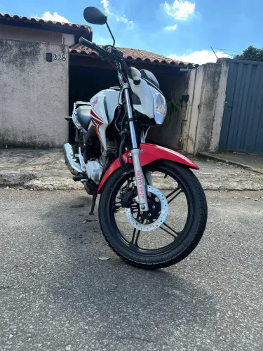 Moto CG 125 Fan ES