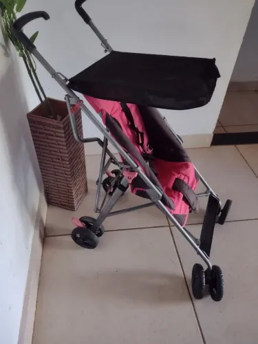Carrinho de bebê passeio guarda chuvas
