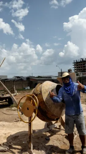 ajudante serviços gerais