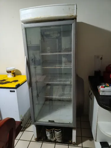 Geladeira porta de vidro