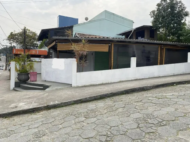 Ponto Comercial, pronto para o uso