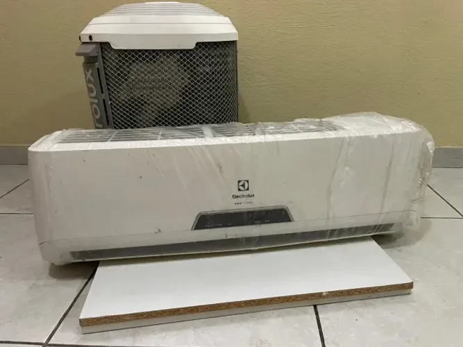 Ar condicionado seminovo